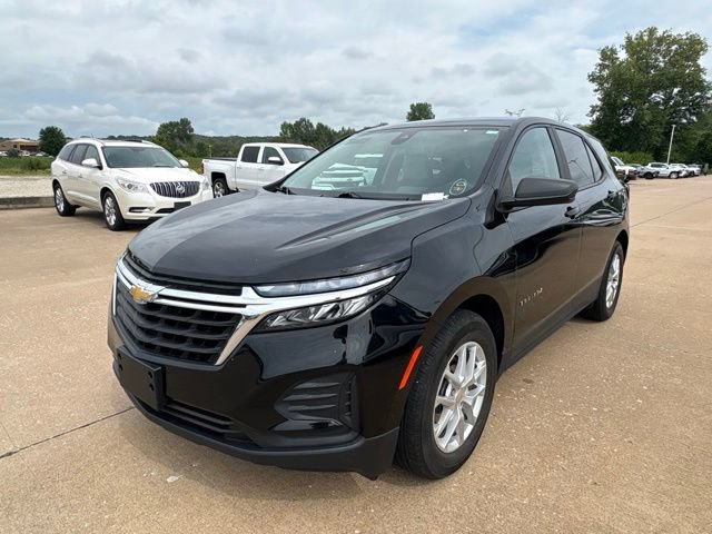 Used 2024 Chevrolet Equinox LS w/ LS Convenience Package FWD image 7