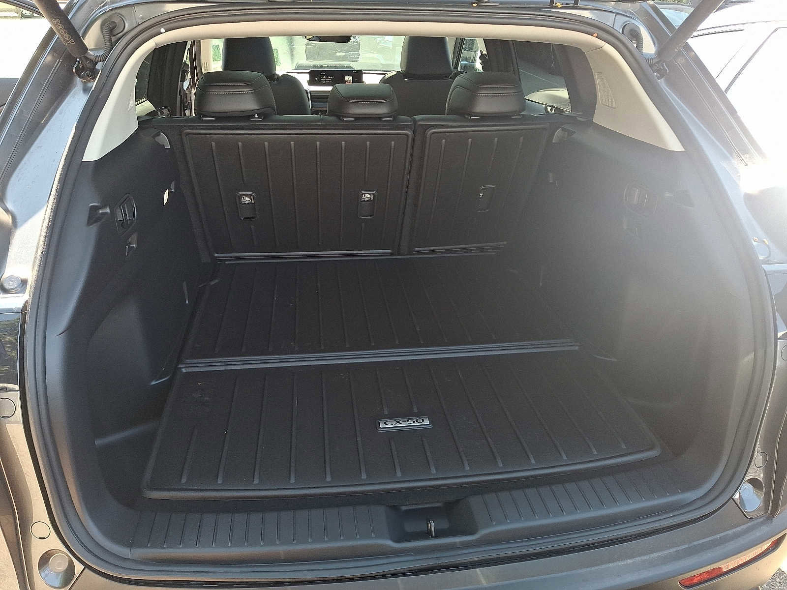 Certified 2025 MAZDA CX-50 AWD 2.5 S w/ Weather Package image 28