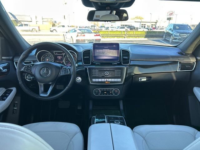 Used 2018 Mercedes-Benz GLS 550 GLS 550 image 9