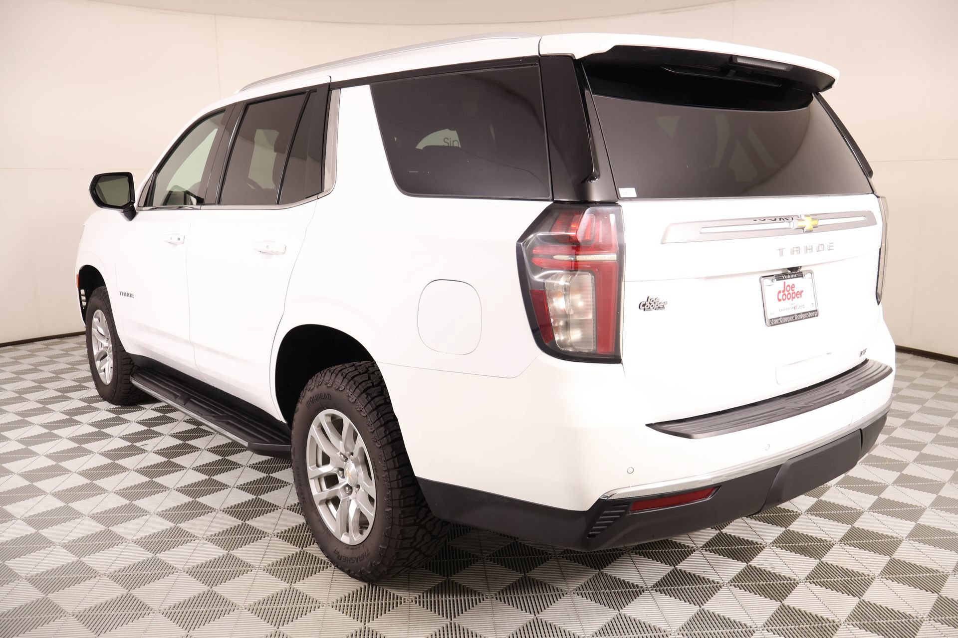 Used 2024 Chevrolet Tahoe LT AWD/4WD image 23