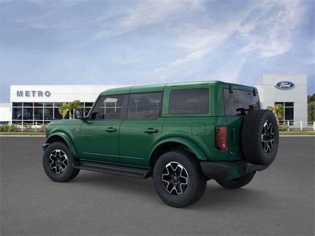 New 2025 Ford Bronco Outer Banks image 4