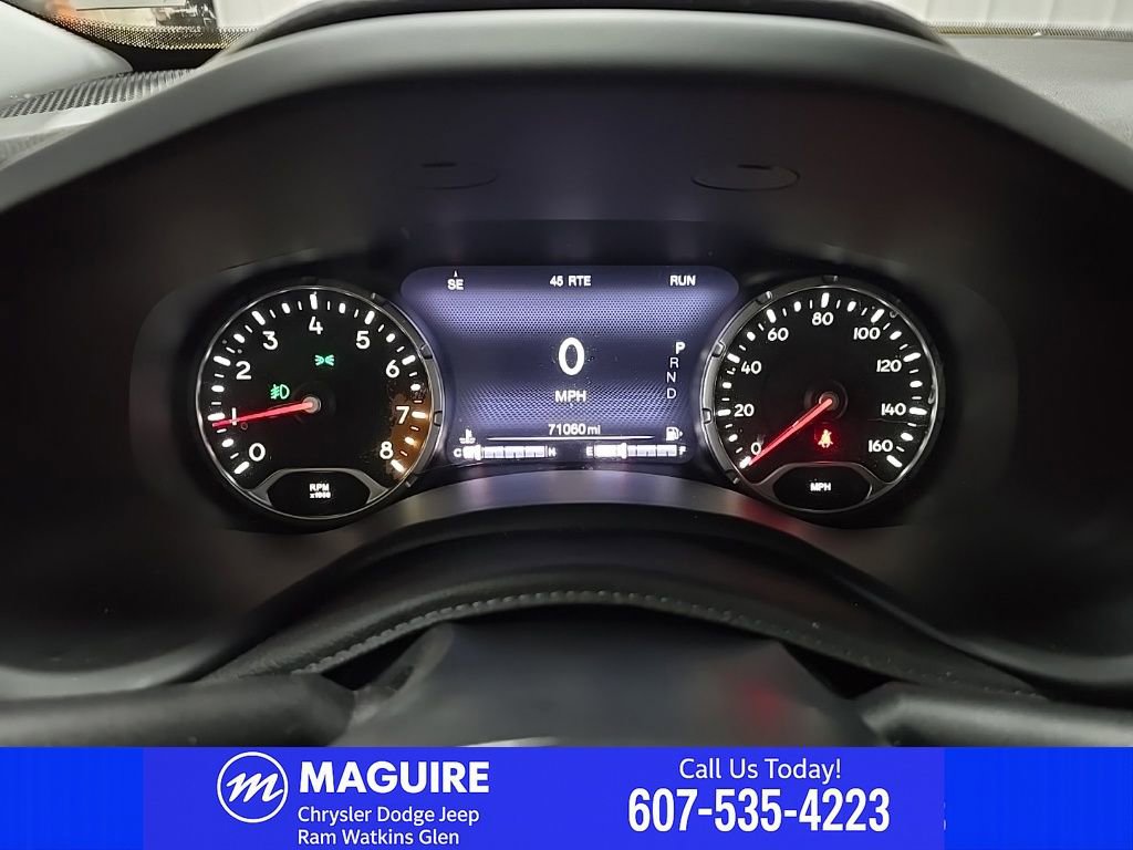 Used 2015 Jeep Renegade Trailhawk w/ Premium Leather Group AWD/4WD image 24