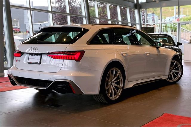 Certified 2025 Audi RS 6 performance w/ Executive Package image 13