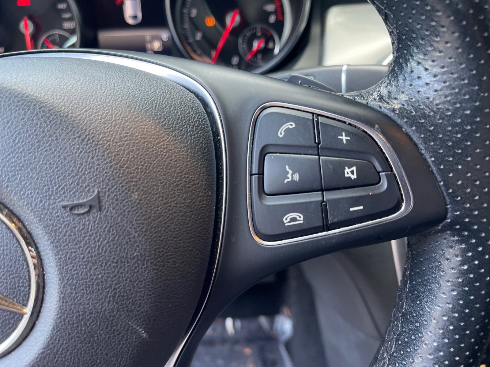 Used 2019 Mercedes-Benz CLA 250 image 17