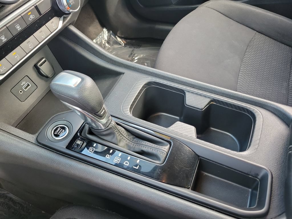 Used 2023 Nissan Sentra S FWD image 13