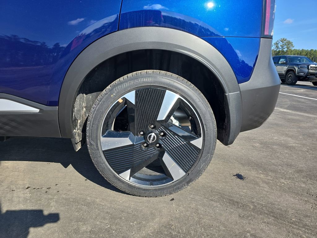 New 2026 Nissan Kicks SR FWD image 35
