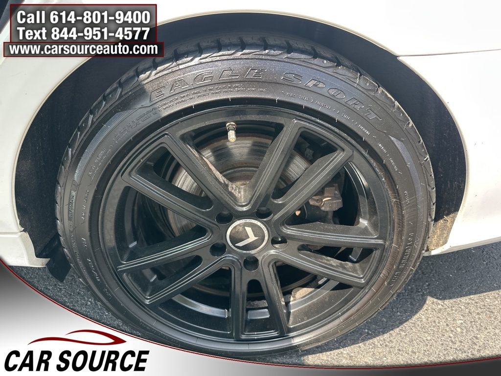 Used 2013 Mercedes-Benz C 300 4MATIC Sedan image 11