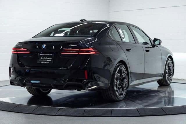 New 2026 BMW 540i xDrive w/ Executive Package image 15