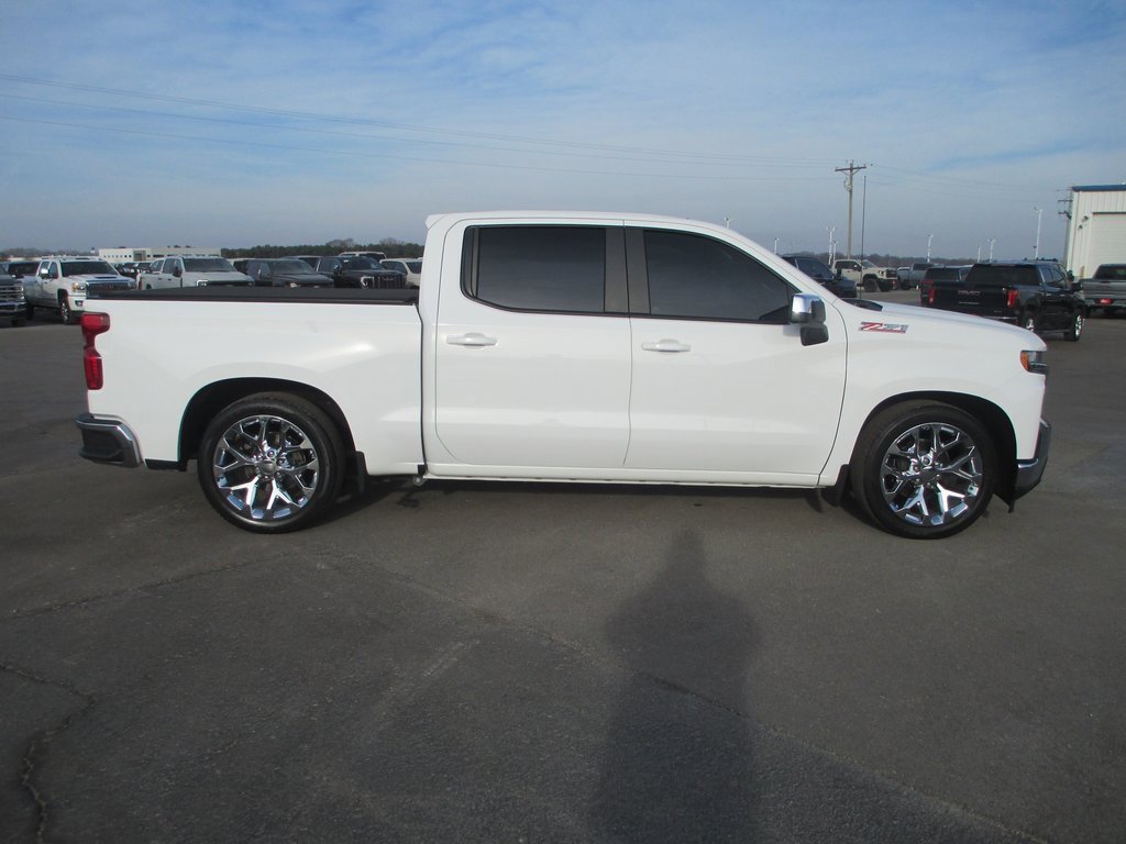 Used 2019 Chevrolet Silverado 1500 LT w/ All-Star Edition image 3