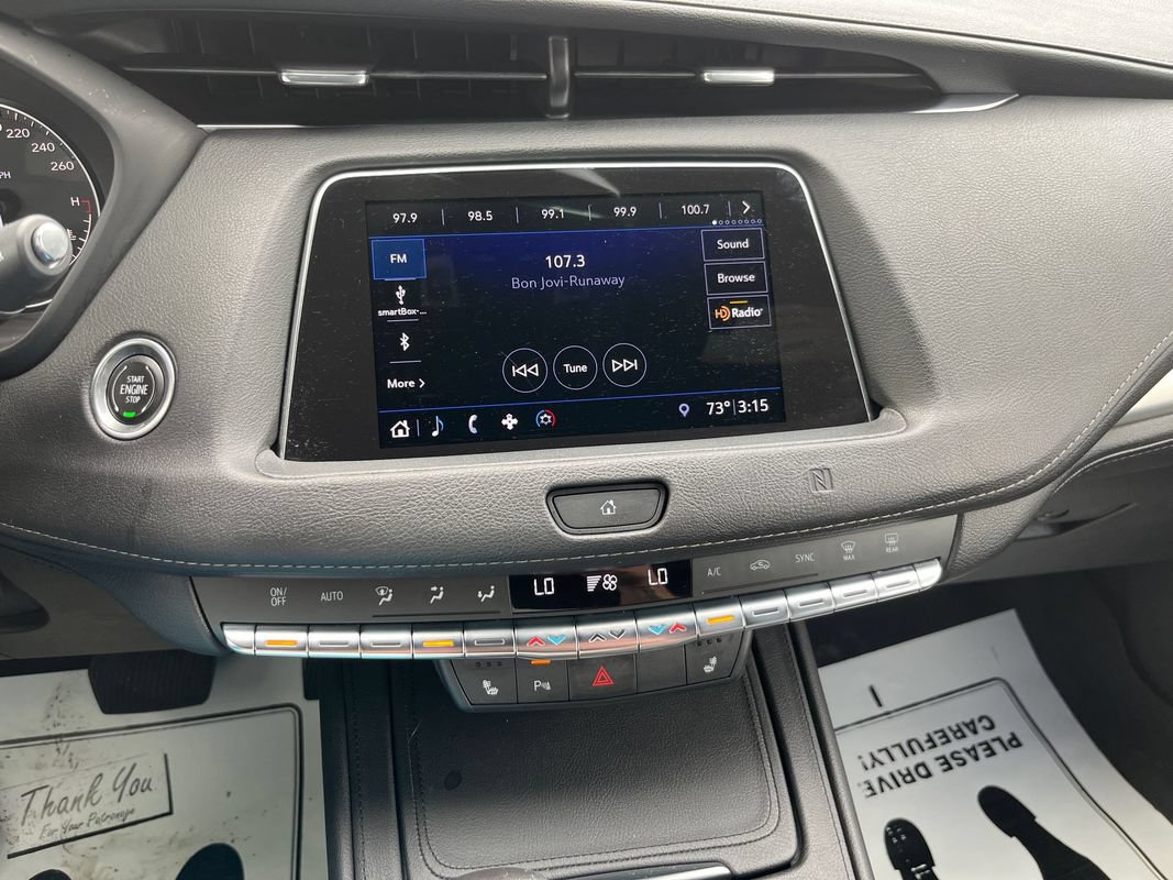 Used 2019 Cadillac XT4 Premium Luxury AWD/4WD image 15