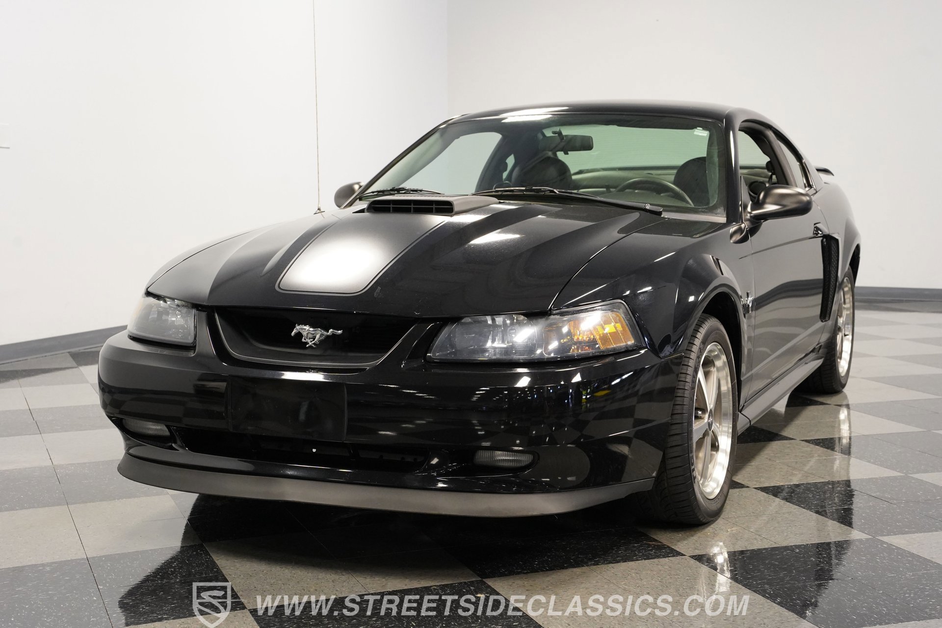 Used 2003 Ford Mustang Mach 1 RWD image 19