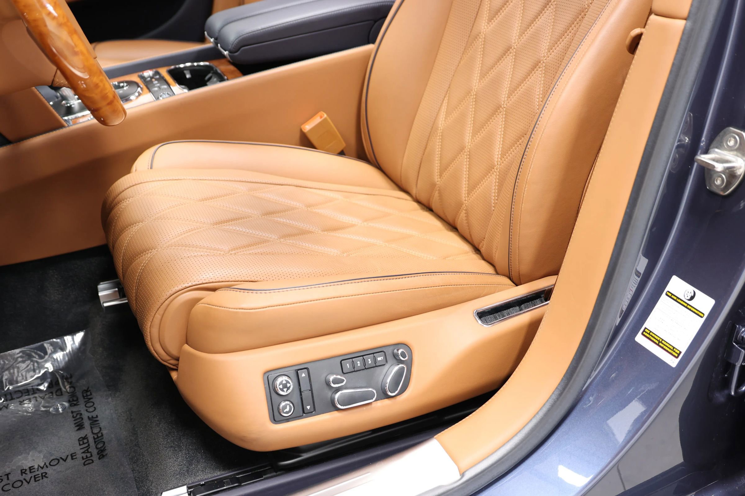 Used 2016 Bentley Flying Spur W12 AWD/4WD image 18