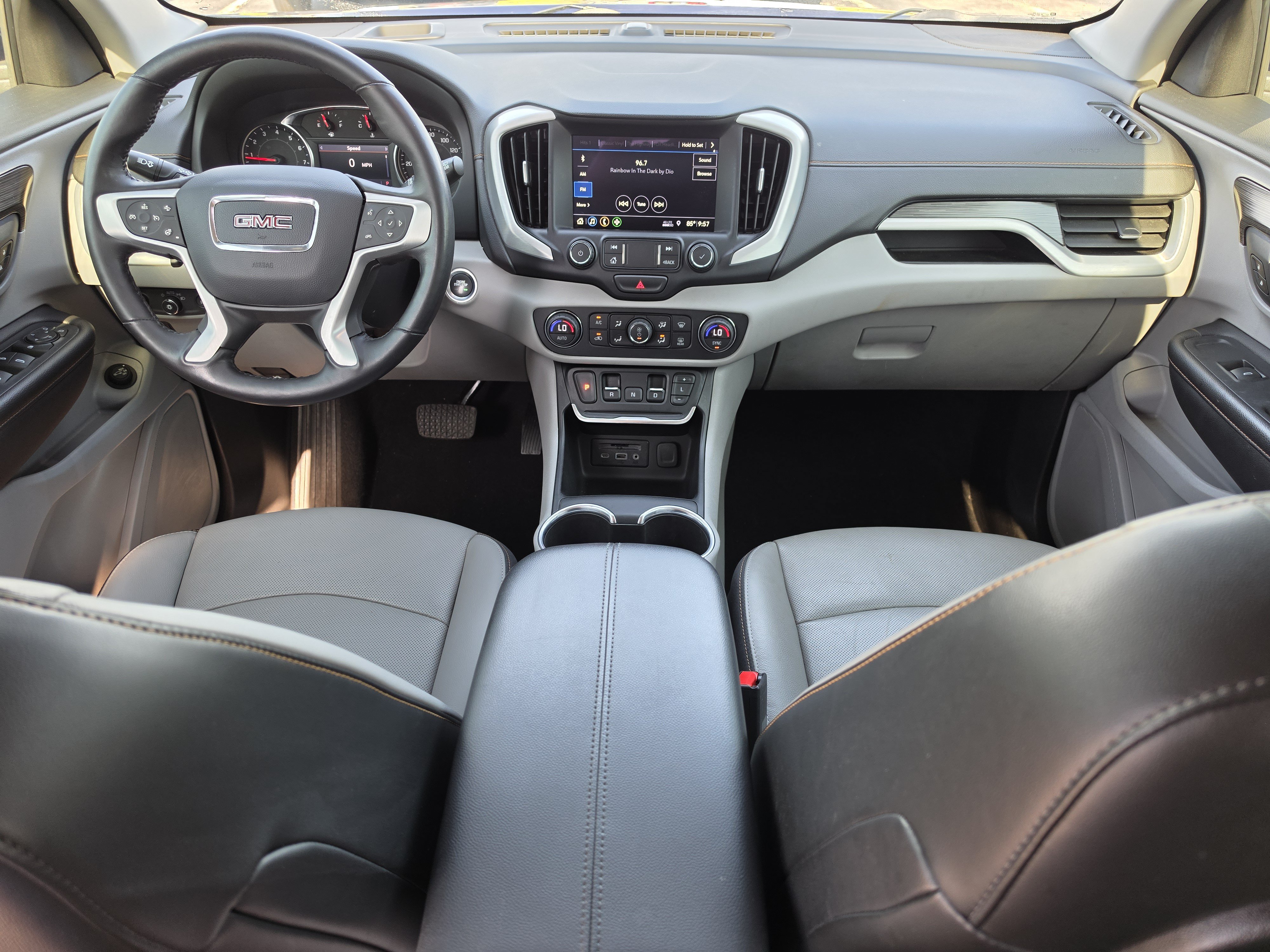 Used 2020 GMC Terrain SLT w/ Preferred Package FWD image 19