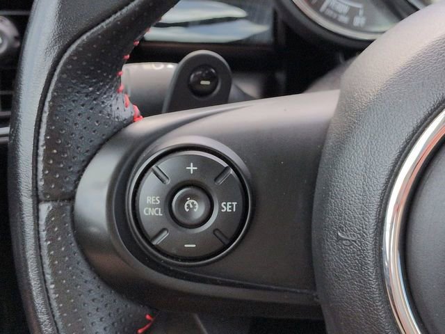 Used 2019 MINI Cooper S w/ Signature Upholstery Package image 24