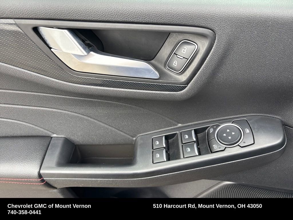 Used 2025 Ford Escape ST-Line image 13