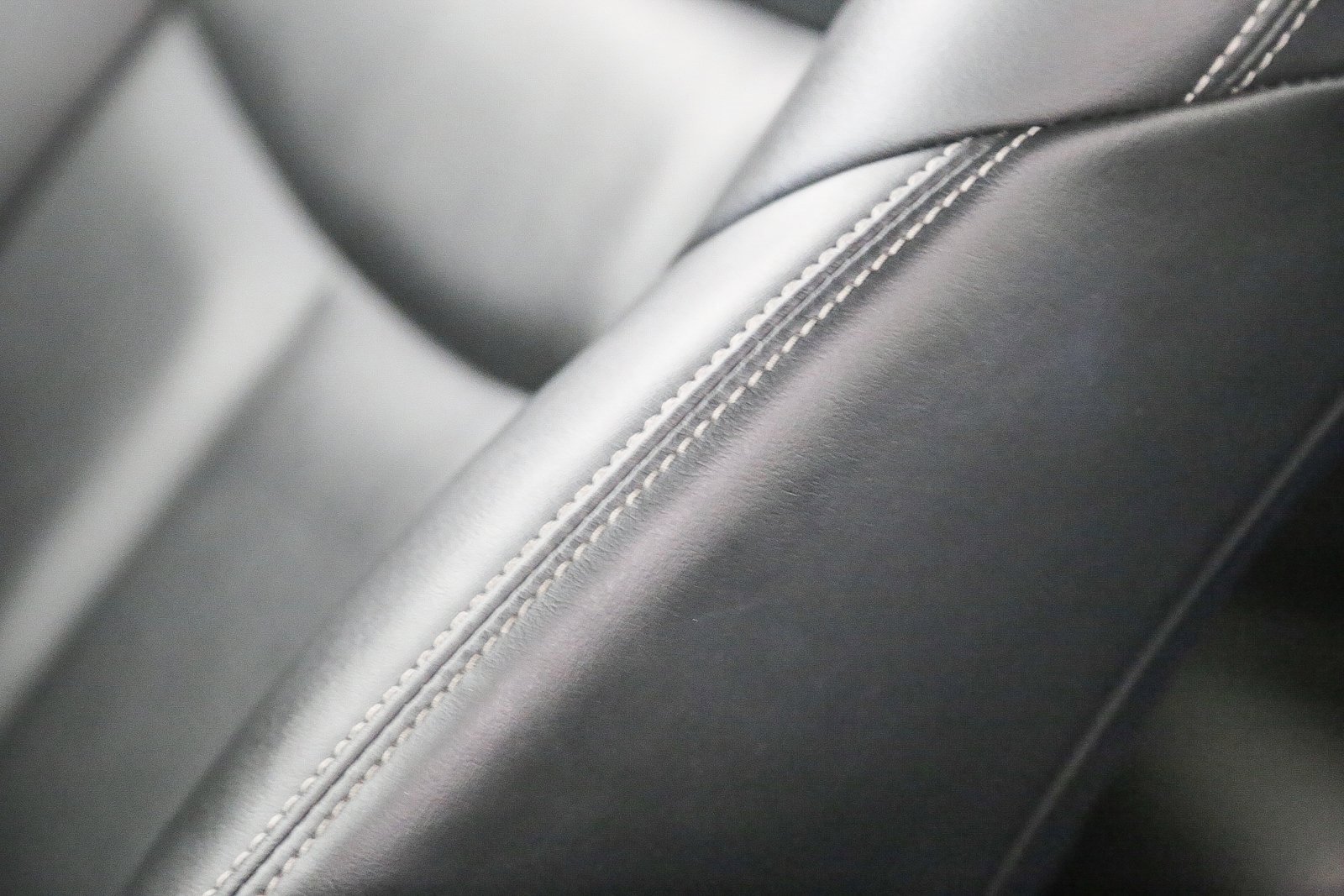 Used 2023 Nissan Murano SV image 23