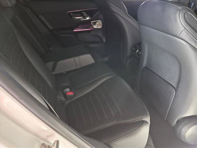 Used 2025 Mercedes-Benz GLC 300 4MATIC image 21