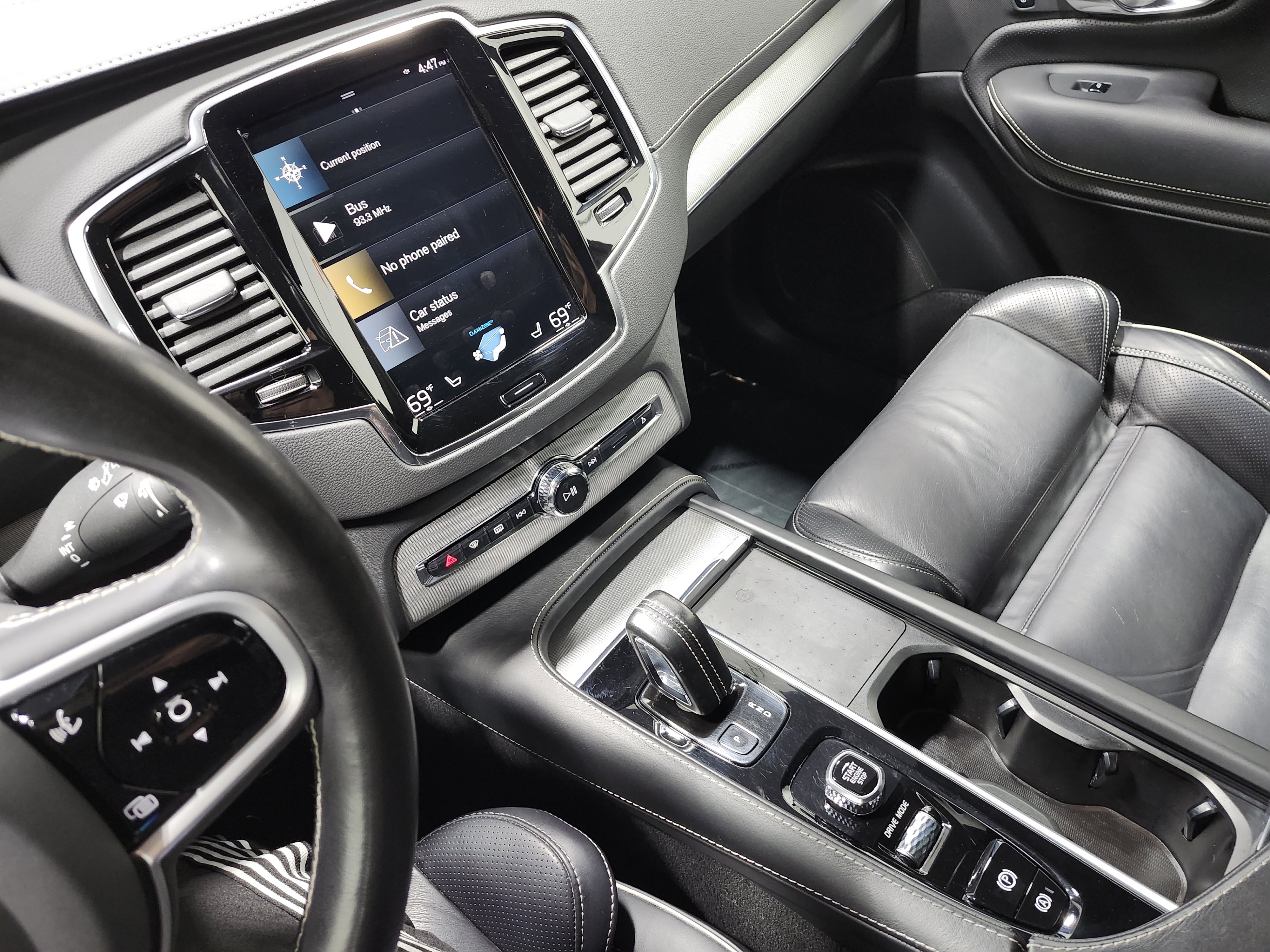 Used 2021 Volvo XC90 T8 R-Design w/ Advanced Package image 35