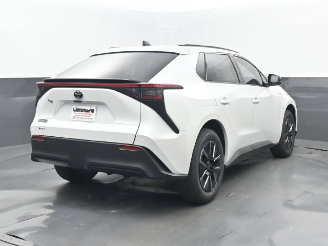 New 2026 Toyota bZ FWD image 20