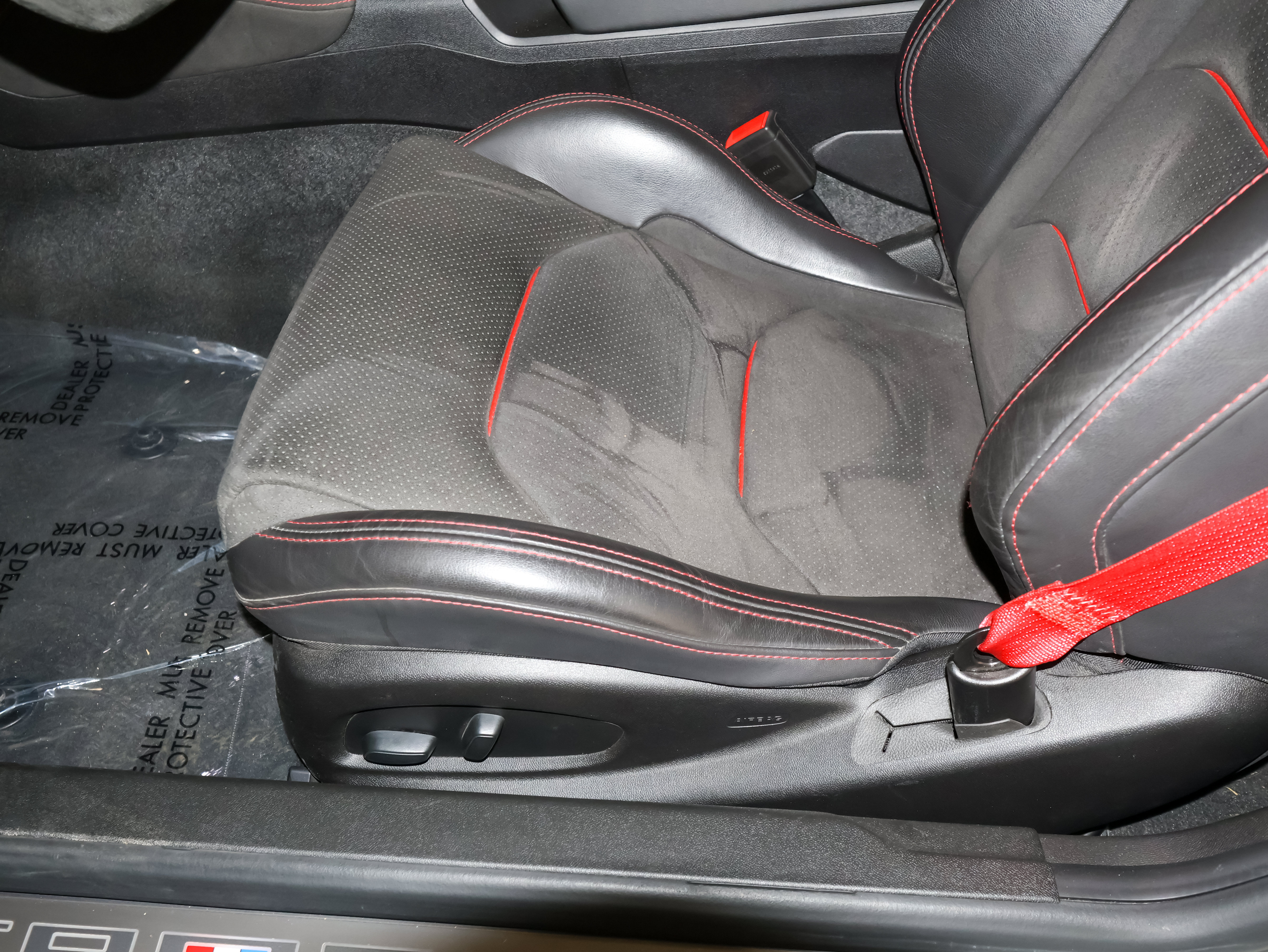 Used 2018 Chevrolet Camaro ZL1 RWD image 22