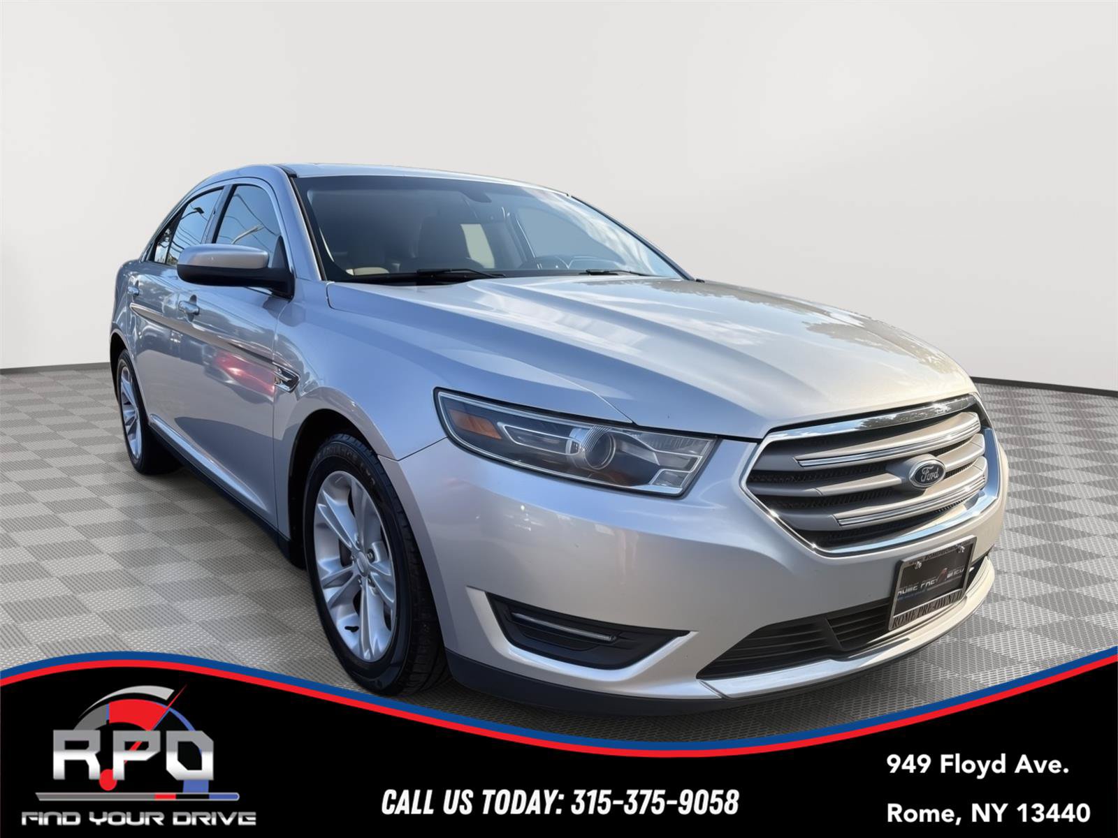 Used 2015 Ford Taurus SEL w/ Equipment Group 201A AWD/4WD image 7