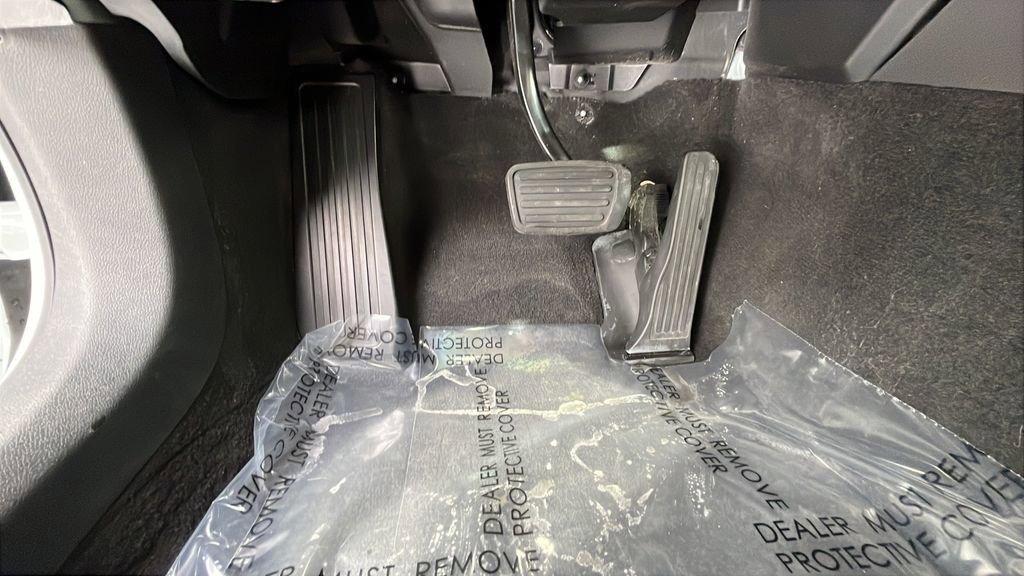 Certified 2024 Cadillac CT5 Luxury w/ Sun And Sound Package image 22