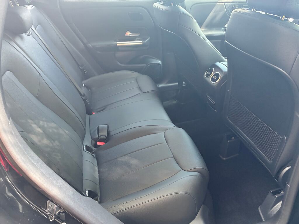 New 2026 Mercedes-Benz GLA 250 4MATIC image 14