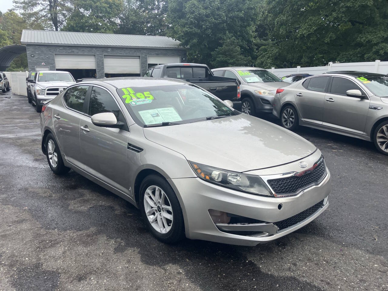 Used 2011 Kia Optima LX w/ Convenience Pkg FWD image 5