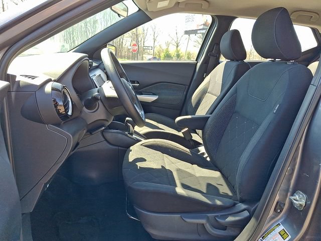 Used 2020 Nissan Kicks SV FWD image 14