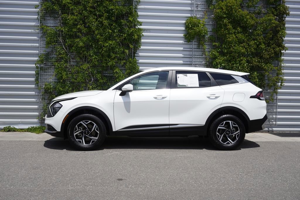 Used 2023 Kia Sportage LX AWD/4WD image 8