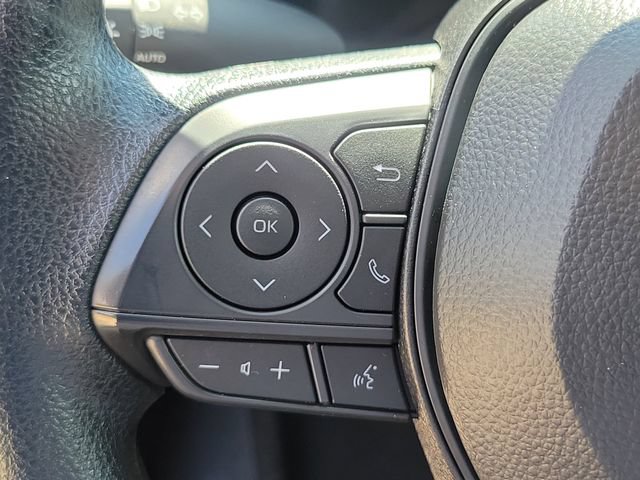 Used 2026 Toyota Corolla LE FWD image 20