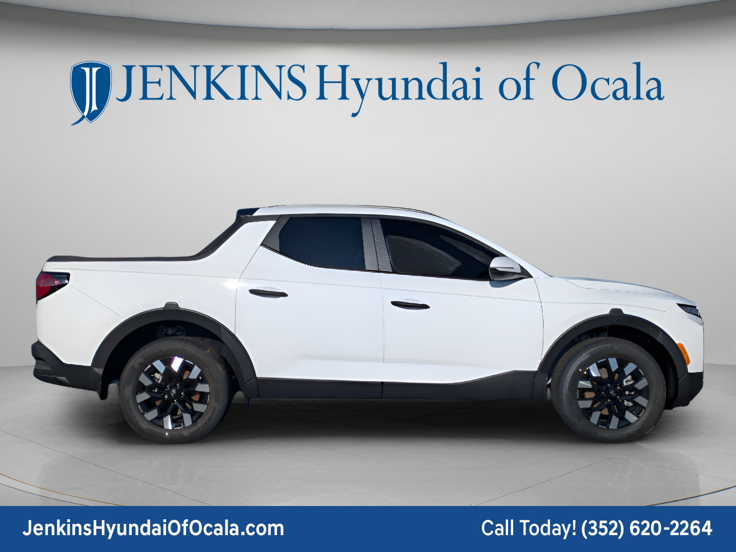 Certified 2026 Hyundai Santa Cruz SEL FWD image 2