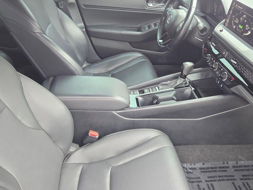Used 2024 Honda Accord Sport image 6