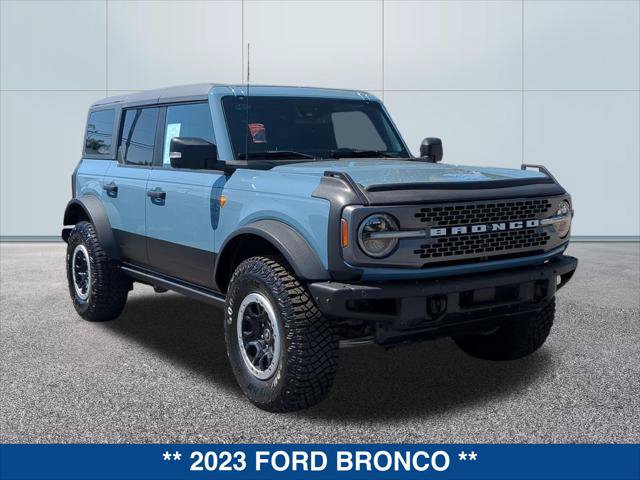Used 2023 Ford Bronco Badlands AWD/4WD image 7