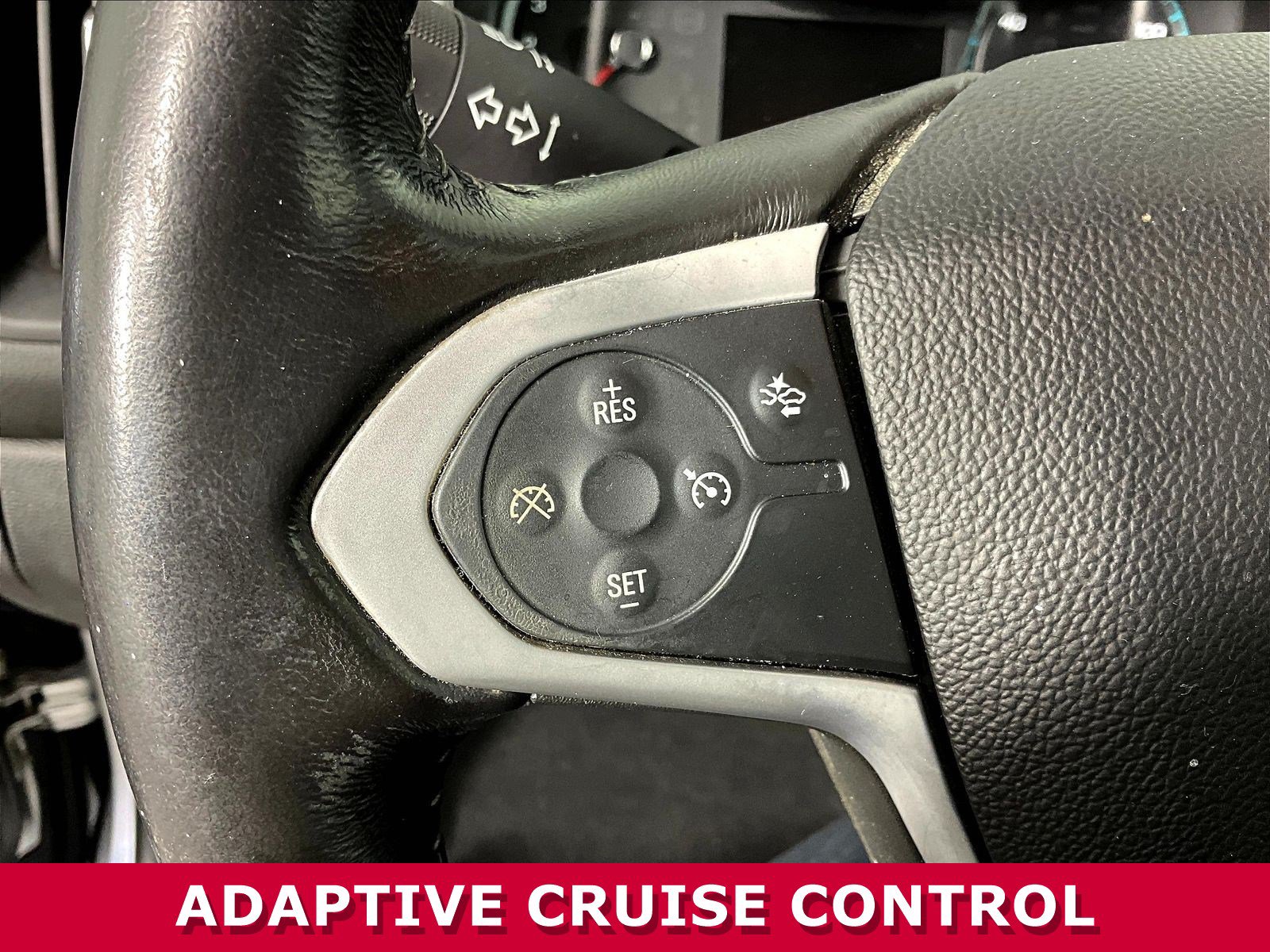 Used 2019 Chevrolet Colorado LT w/ LT Convenience Package AWD/4WD image 11