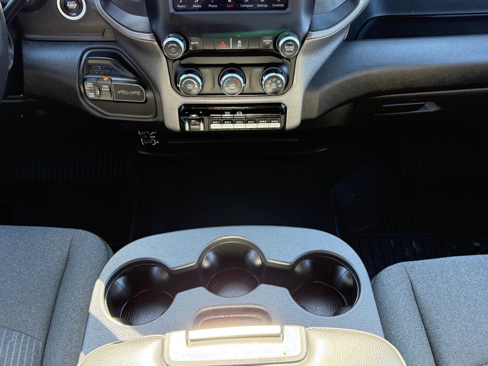 Used 2021 RAM 3500 Tradesman image 22