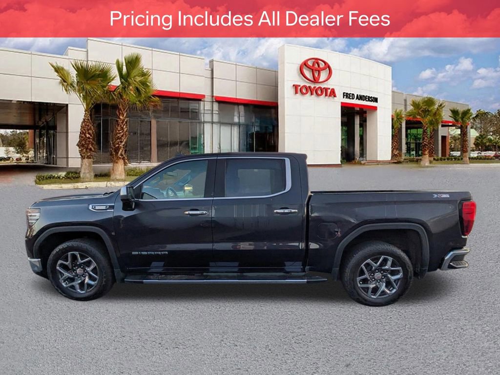 Used 2023 GMC Sierra 1500 SLT w/ SLT Premium Package AWD/4WD image 7