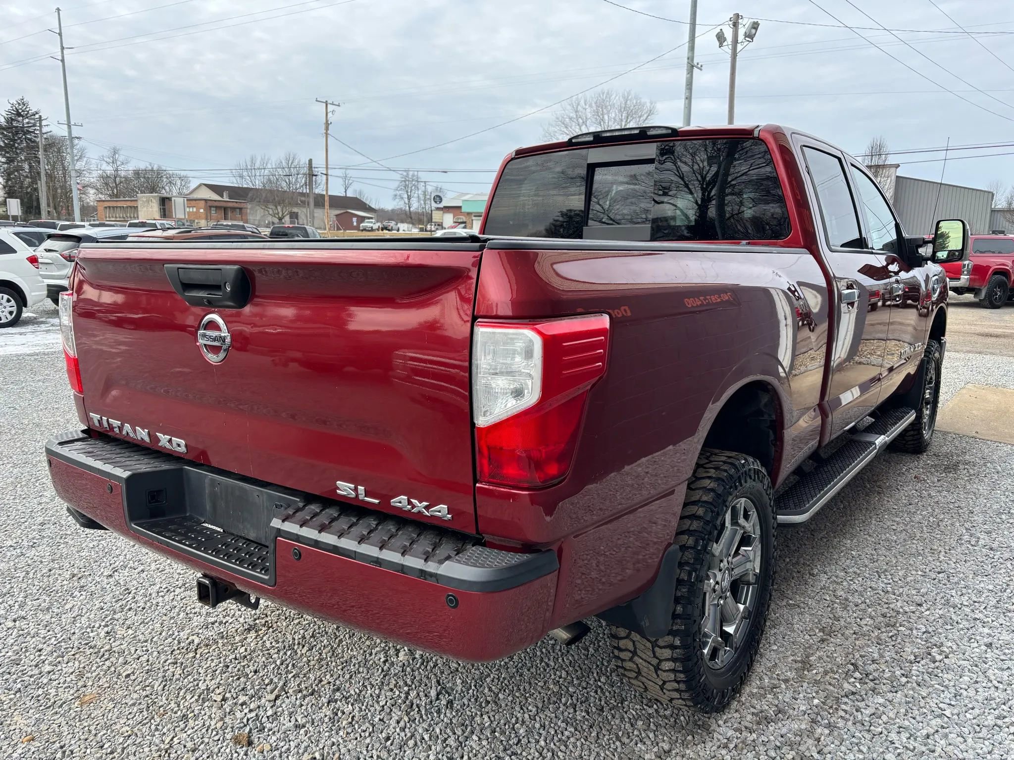 Used 2017 Nissan Titan SL w/ Chrome Package image 5