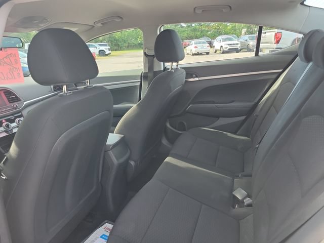 Used 2019 Hyundai Elantra SE w/ Cargo Package FWD image 28