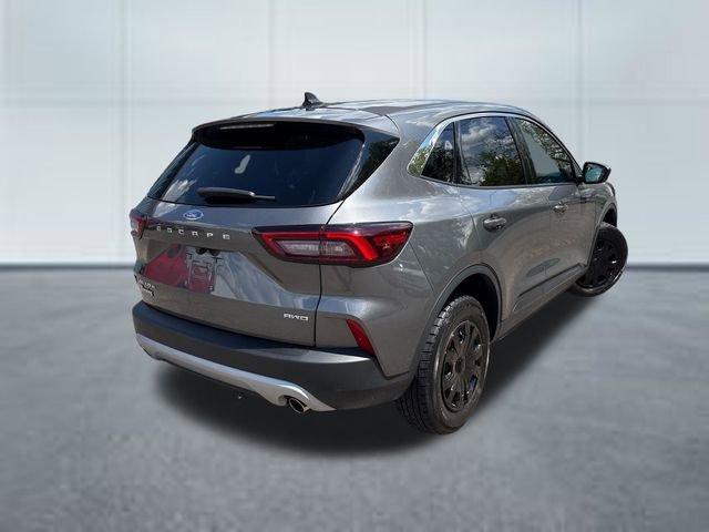 Used 2023 Ford Escape Active AWD/4WD image 4
