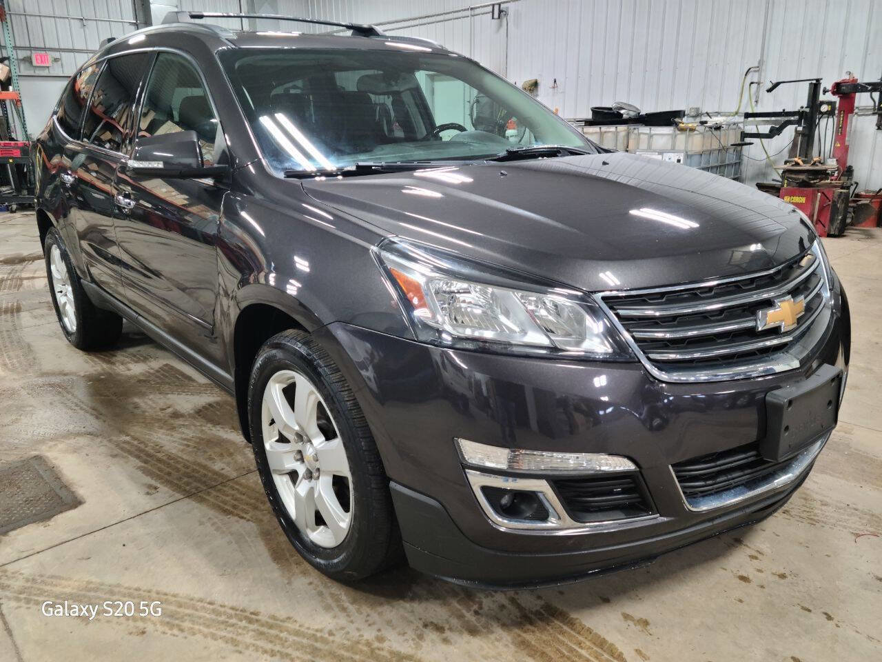 Used 2017 Chevrolet Traverse LT w/ Style and Technology Package