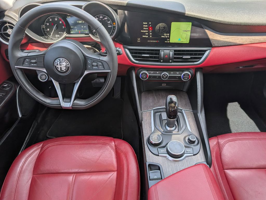 Used 2018 Alfa Romeo Giulia Ti image 7