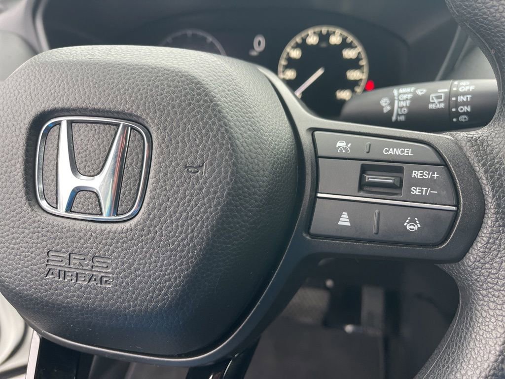 Used 2025 Honda HR-V LX image 13
