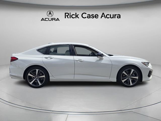 Certified 2025 Acura TLX w/ Technology Package image 4