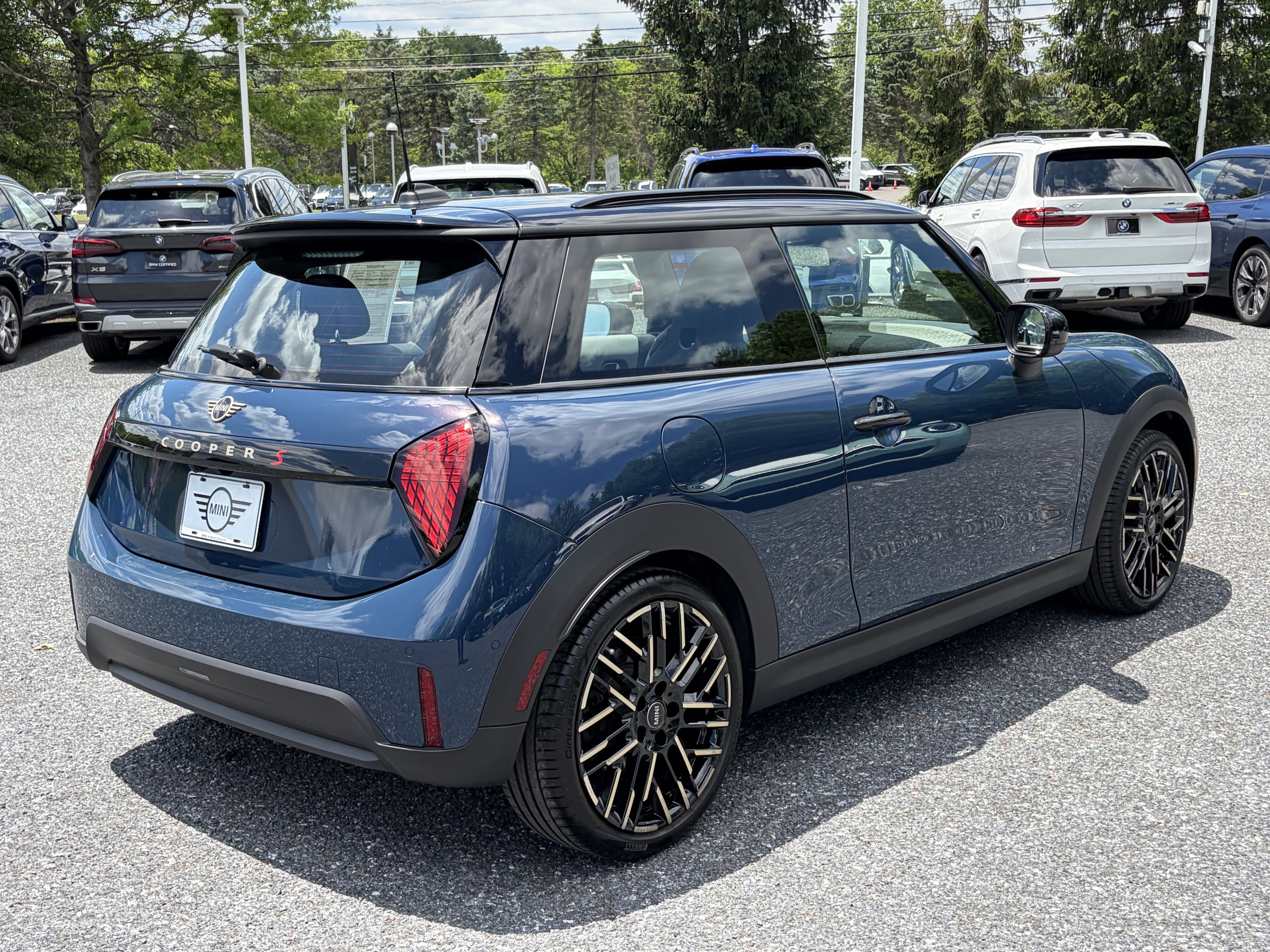 Used 2025 MINI Cooper S FWD image 7