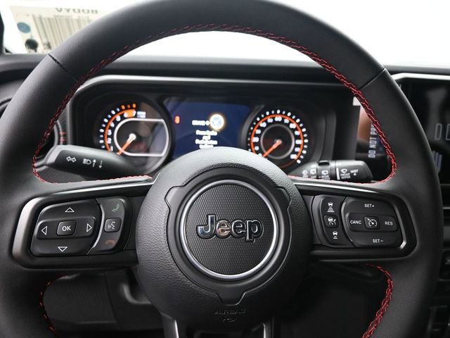 Used 2024 Jeep Wrangler Unlimited Rubicon w/ Technology Group AWD/4WD image 17