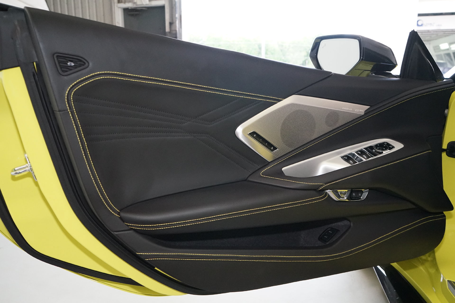 Used 2024 Chevrolet Corvette Z06 RWD image 19