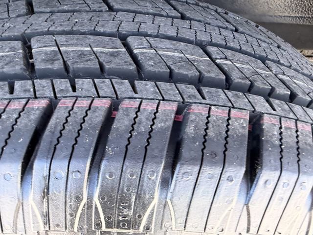 Certified 2025 Chevrolet Silverado 1500 Custom RWD image 37