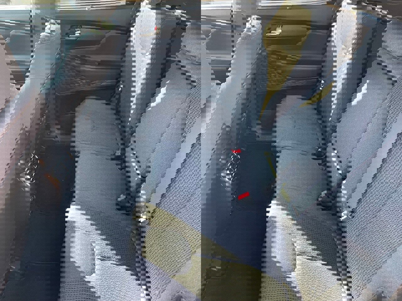 Used 2022 Hyundai Santa Fe SEL w/ Convenience Package image 13