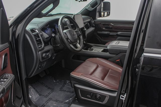 Used 2025 RAM 1500 Limited AWD/4WD image 23
